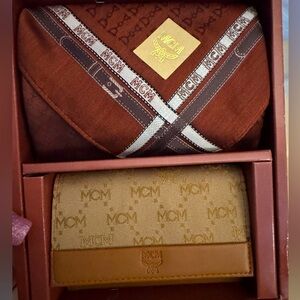 🆕MCM vintage scarf & Card Holder Set
